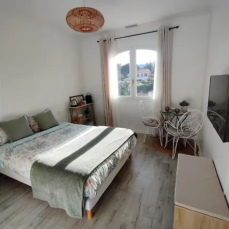 Homestay szállás Climatisee Entre Et Montagne, Avec Sdb Et Wc Privatifs